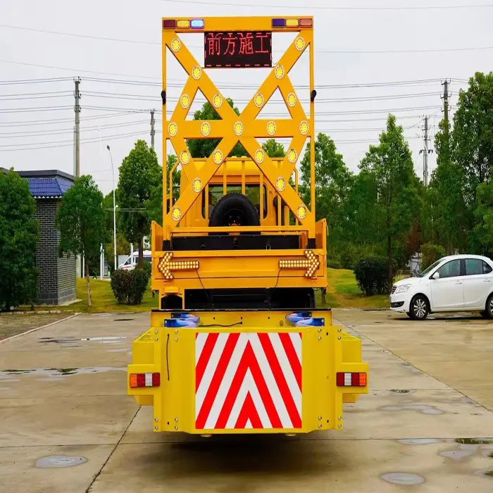 Hot Selling Pump 100k Anti Collision Buffer Truck Hotels Highway Safety Warning Truck