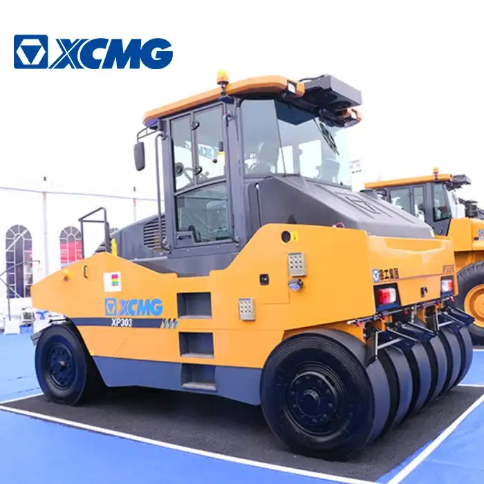 XCMG XP303 Compactor Machine 30 ton Asphalt Pneumatic Tire Road Roller  For Sale