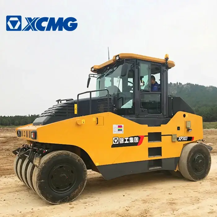 XCMG XP303 Compactor Machine 30 ton Asphalt Pneumatic Tire Road Roller  For Sale