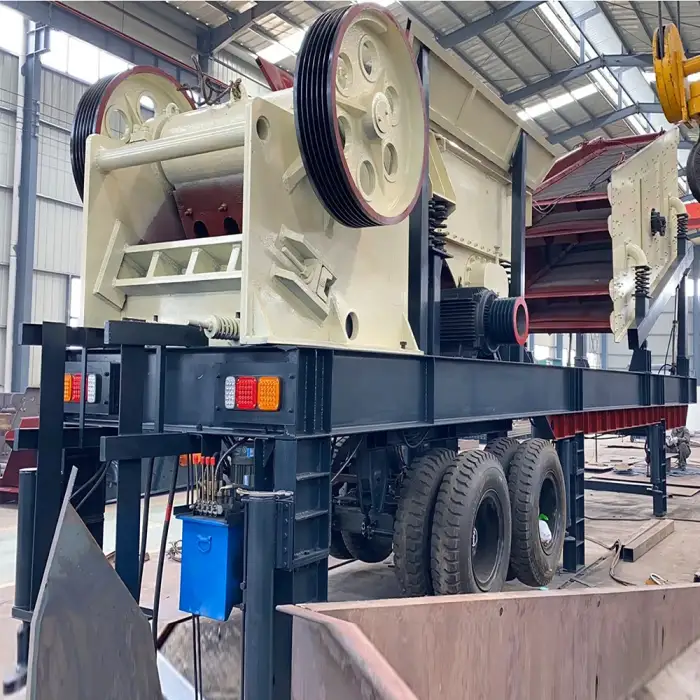 Mining Quarry Gravel Limestone Rock Sandstone Mobile Stone Crushing Screening Plant