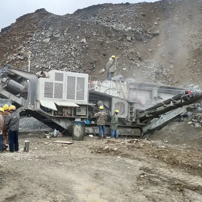 Large size portable hard stone jaw crushers produced quarry mining stones crawler mobile crusher price