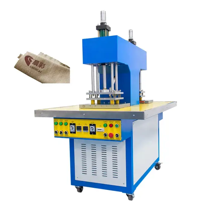 China Factory Clothing Label Making Machine Silicone Trademark Machine Machine for Embossing