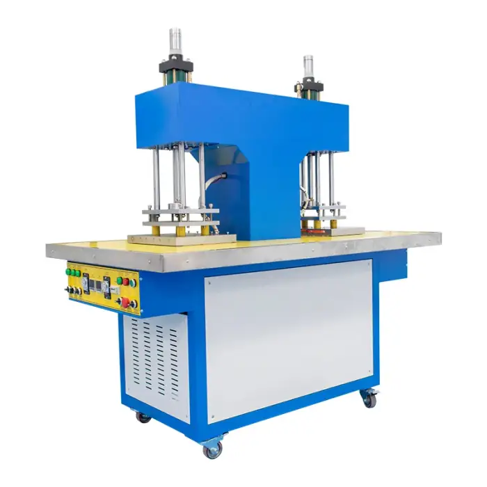 China Factory Clothing Label Making Machine Silicone Trademark Machine Machine for Embossing