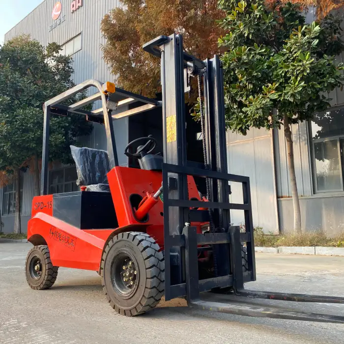 Efficient Electric Forklifts: Lead-Acid Battery and Hydraulic