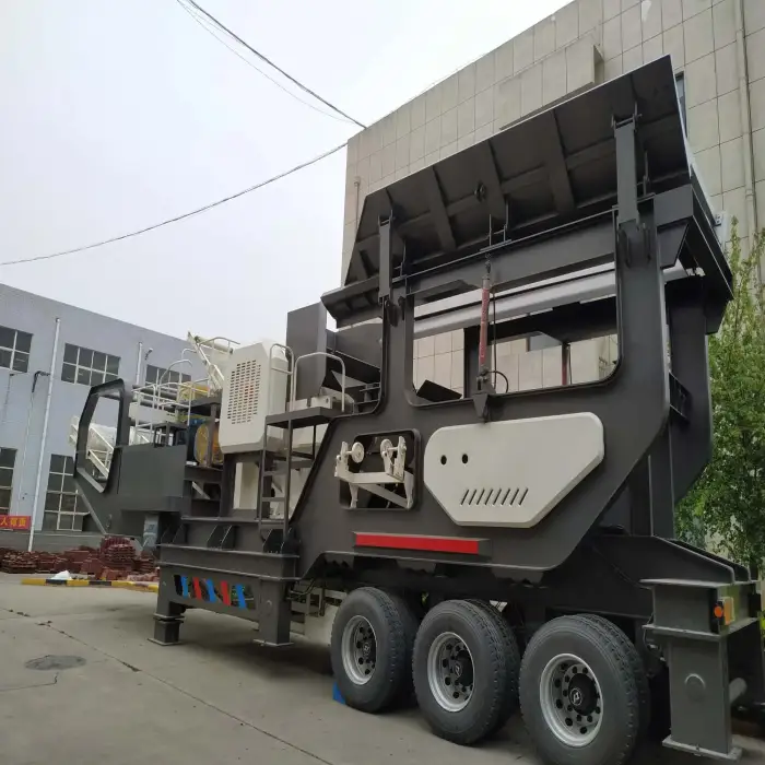 MTN wheel mobile crushing station can easy to move to other place and has long service life Motor