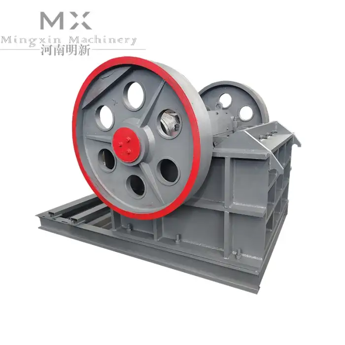 Small Scale Gold Ore Mining Equipment with Diesel Jaw Crusher