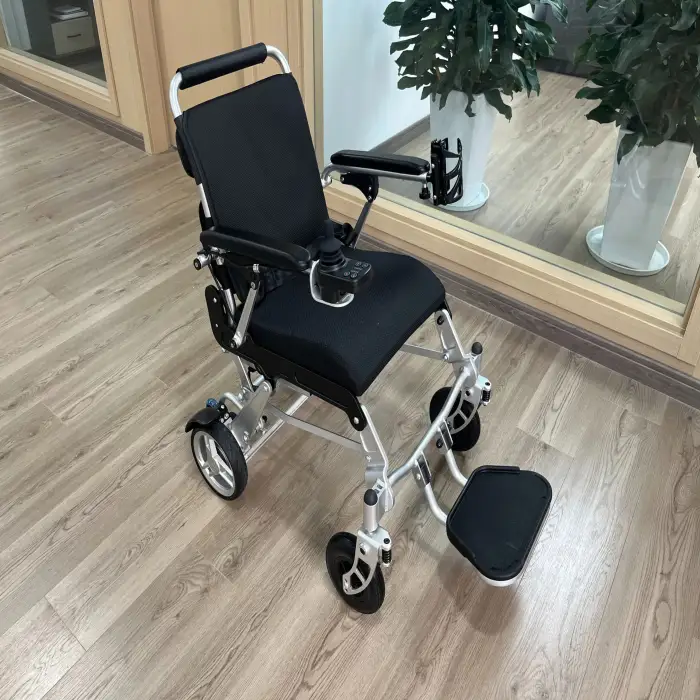 Lightweight Cheap Price Factory Direct Supply Disabled Caremoving Handcycle Foldable Electric Scooter Wheelchair