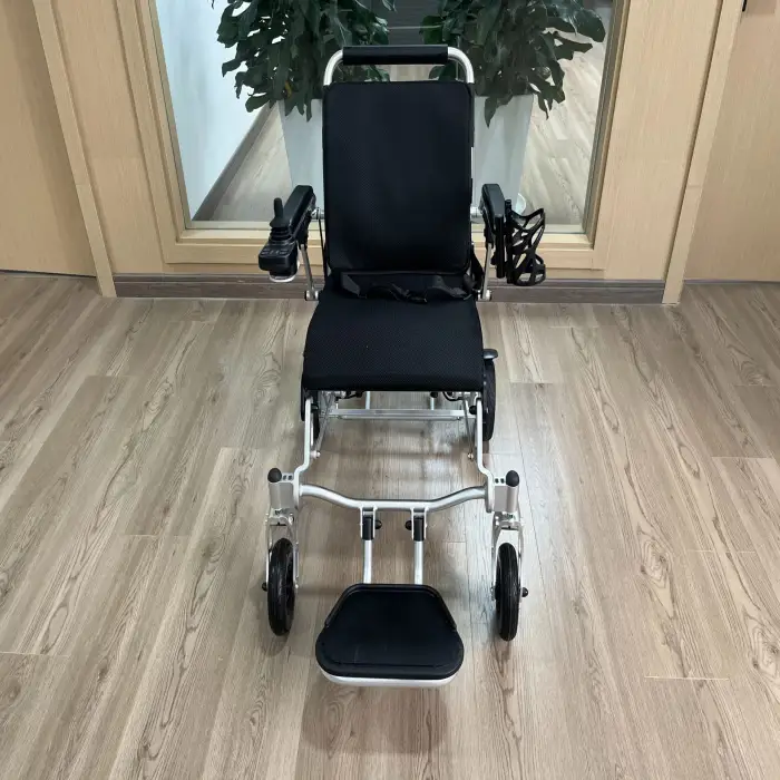 Lightweight Cheap Price Factory Direct Supply Disabled Caremoving Handcycle Foldable Electric Scooter Wheelchair