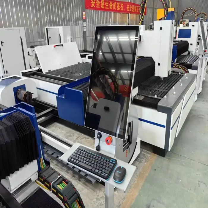 Automatic High Precision 1.5kw 2kw 3kw 6kw Metalworking Industry  Fiber Laser Cutting Machine