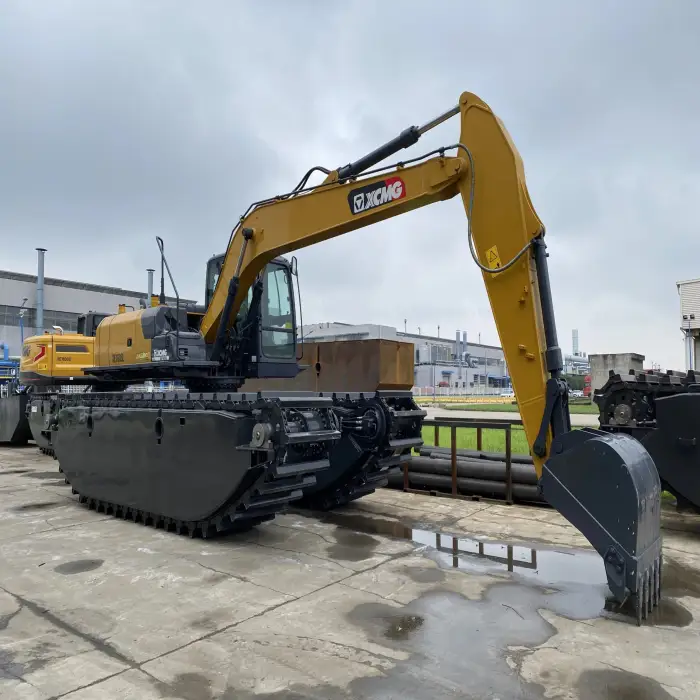 Engineering Machine Amphibious Excavator for Construction Work