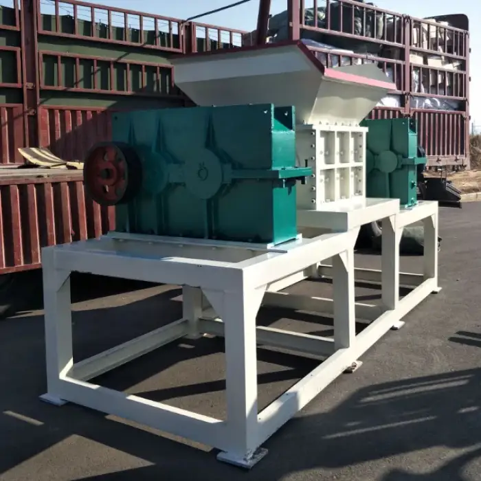 Double Shaft Used Car Motorcycle Tyre Rubber Crushing Machines Waste Tires Metal Scrap Bicycle Plastic Recycle Shredder Machine