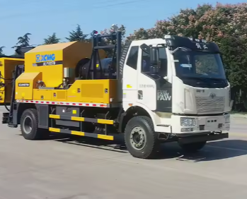 XCMG Official Intelligent Road Repair Machine XLY103TB Pavement Maintenance Vehicle Price for Sale