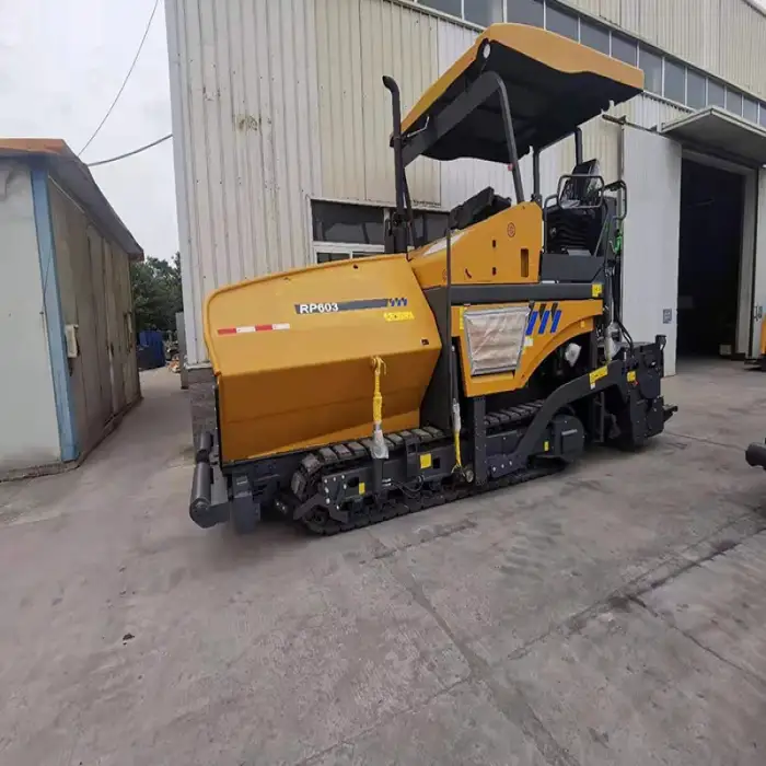 8M Paving Width Road Paver RP803 600T/h Asphalt Laying width