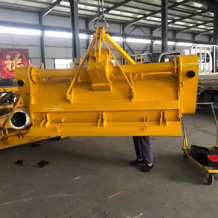 Customized Traction Road Mixer Multi Functional Mixer Repair Bumpy Roads