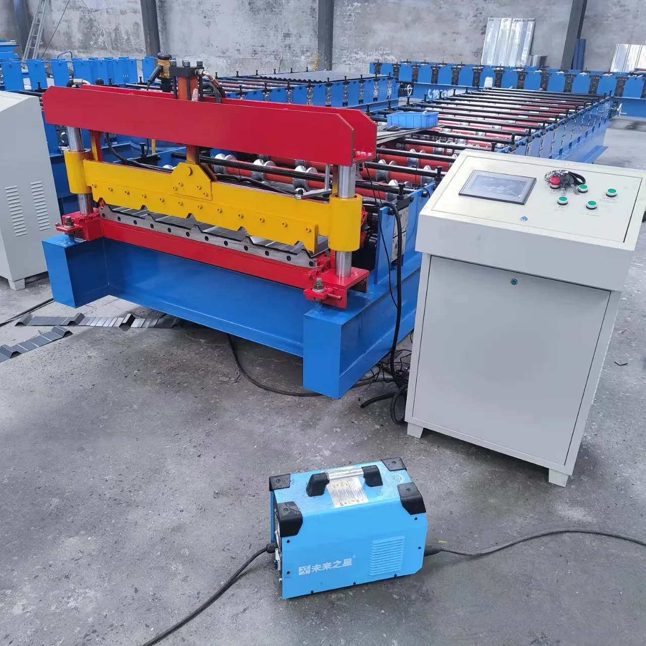 High Quality Three Layer Forming Machine for Aluminum Ceiling Tiles