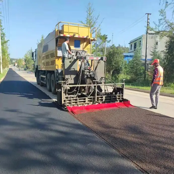 Asphalt Road Repair Machines XZJ5312TFC Slurry Sealer Truck