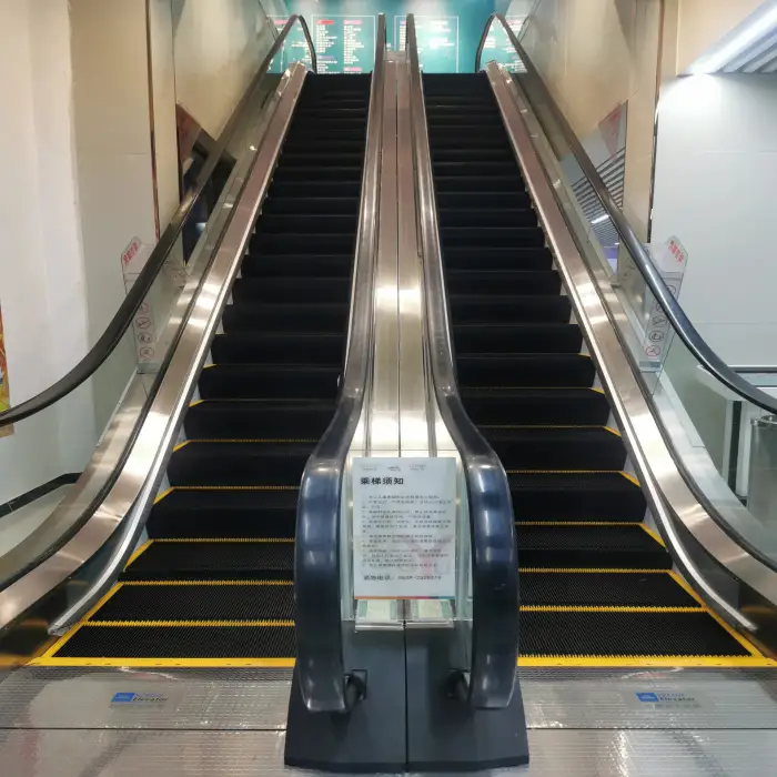 Escalator handrail escalator step chain Commercial Escalators Price