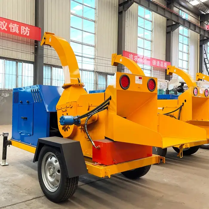 Mobile Diesel Wood Crusher Machine With 220V