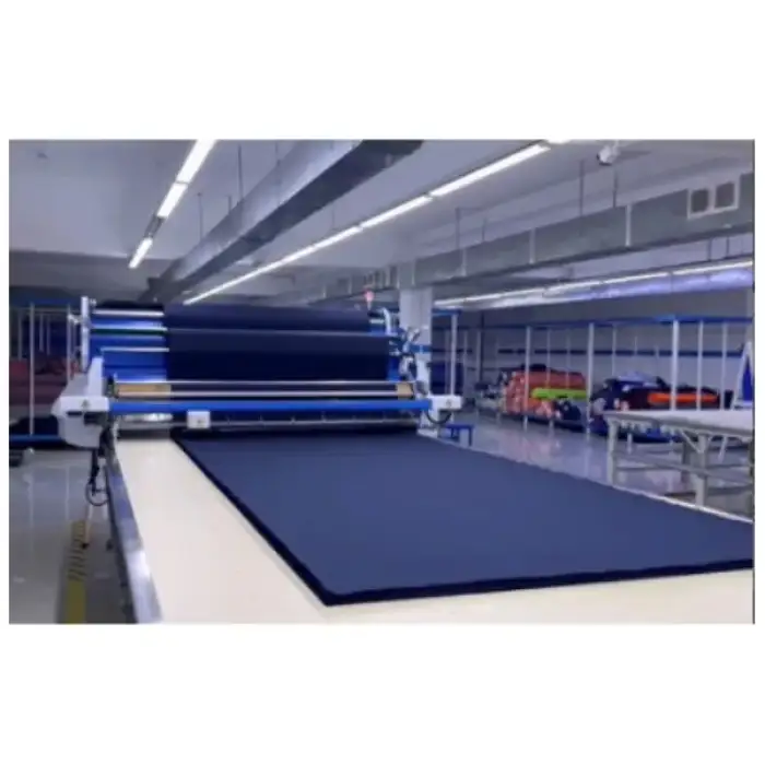 Textile automatic spreading machine