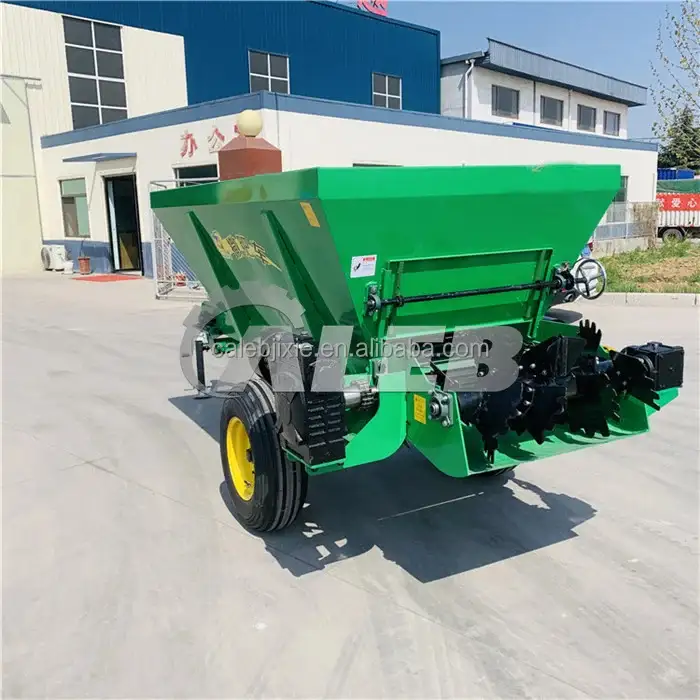 SFJ-1.5 manure spreader tractor trailed double transmission chains farmyard manure spreader large fertilizer spreading machine