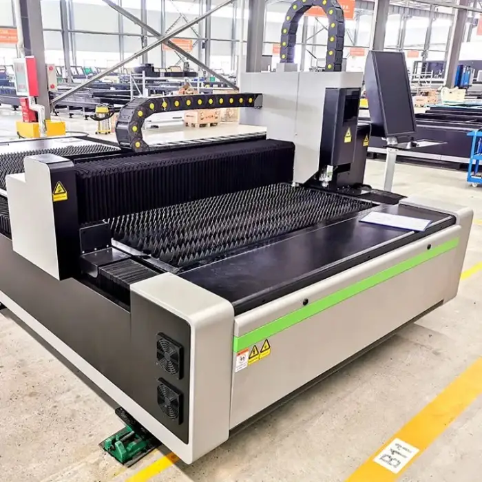 Automatic CNC Fiber Laser Cutting Machine