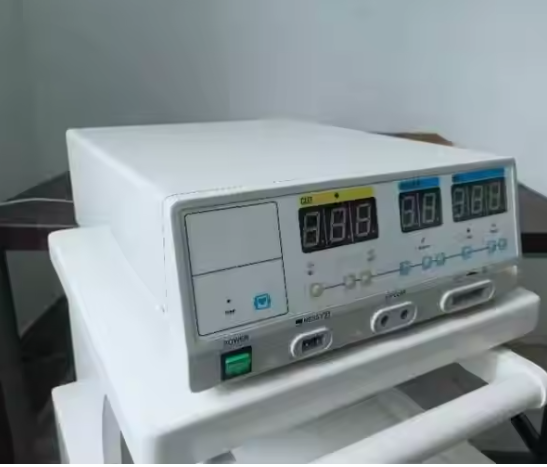 400W Portable Surgical Electrosurgical Unit Diathermy Machine for Surgery Room