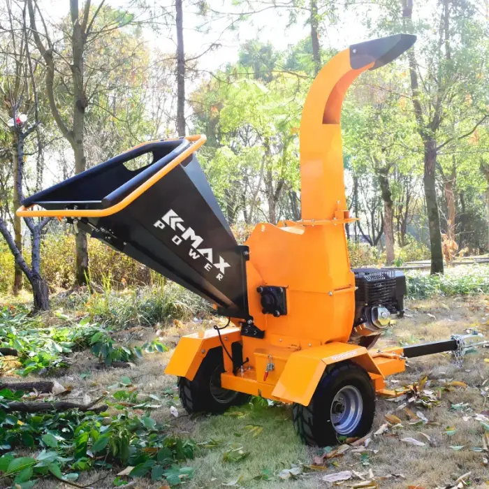 Portable Wood Chipper Machine for Producing Wood Chips Efficiently