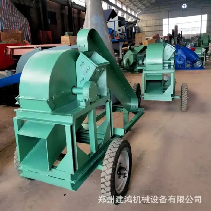 Forestry Professional Wood Crusher: Waste Sawdust Making Machine