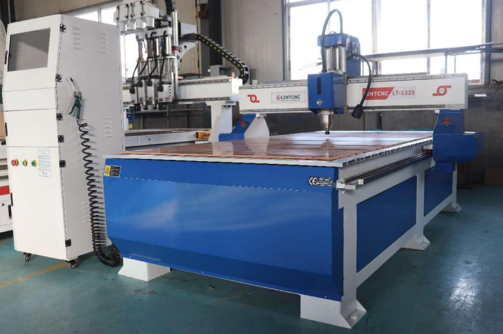 LT-1325 wood CNC router