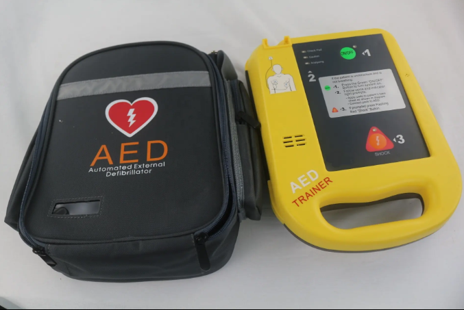 Emergency AED Defibrillator Portable Trainer Automatic External Defibrillator Training