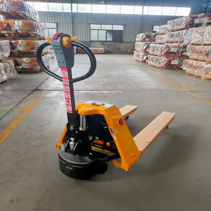 HUGO Powered Pallet Truck