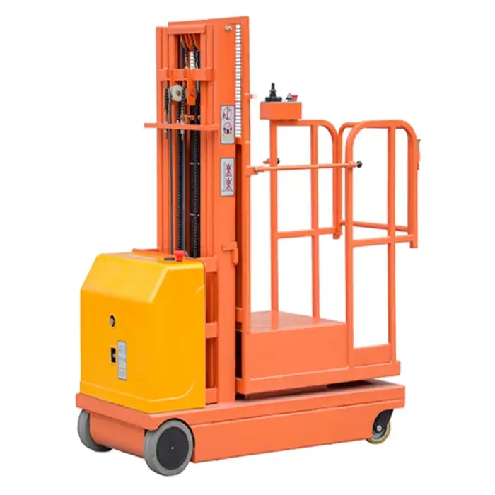 Mobile Battery-Powered High Altitude Reclaimer: Efficient And Safe Material Handling