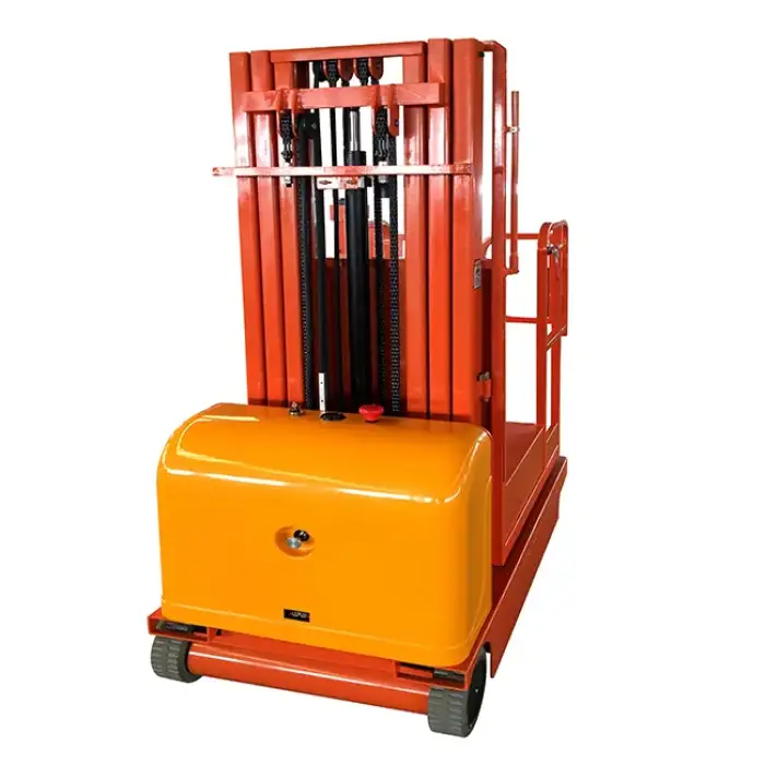 Mobile Battery-Powered High Altitude Reclaimer: Efficient And Safe Material Handling