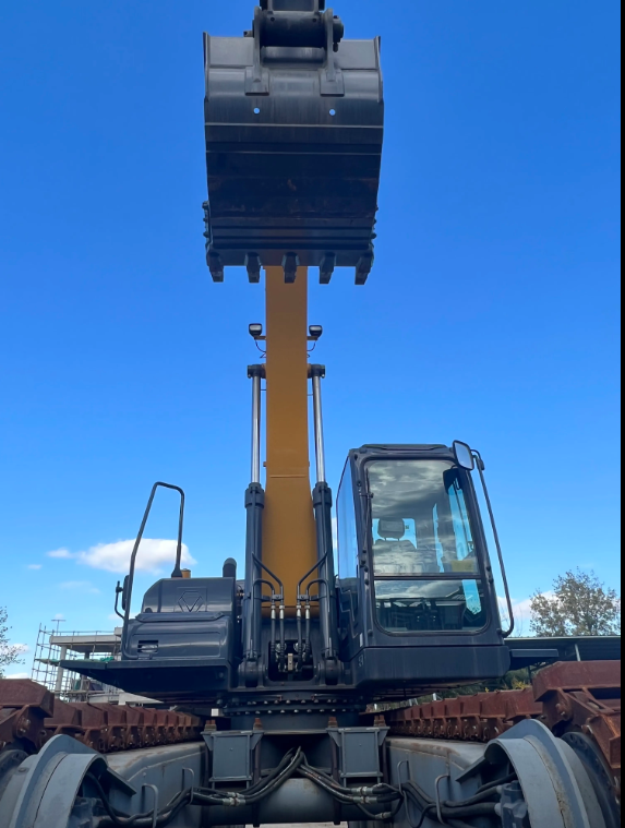 Crawler Amphibious Swamp Excavator Amphibious Excavation