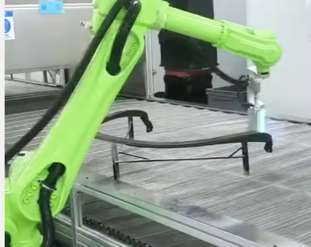 Universal Multi-Functional Six-Axis Pick And Place Automatic Arm Industrial Robot For Automation