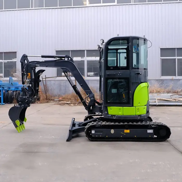 18KW 2Ton SD25 Kubota Excavator Digging Machine / Mini Crawler Excavator