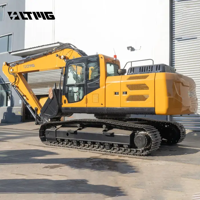 Excavator Brand New 15 Ton 18 Ton 23 Ton Crawler Type Hydraulic Excavators Breaking Hammer