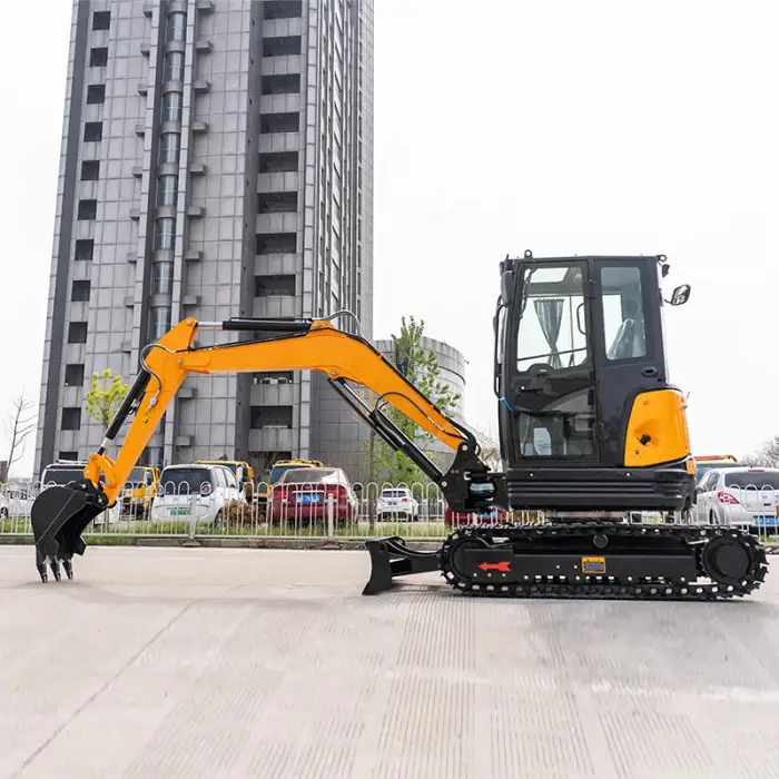 Multifunction 1T 2T 3T 4T  Farm Home 360 Degree Crawler Kubota Engine Cabin Digger Mini Excavator