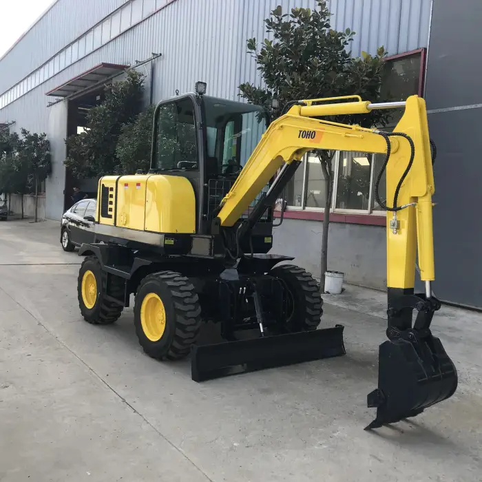 4 Ton Wheeled Excavator Agricultural Compact Hydraulic Mini Excavator Earth Moving Machinery