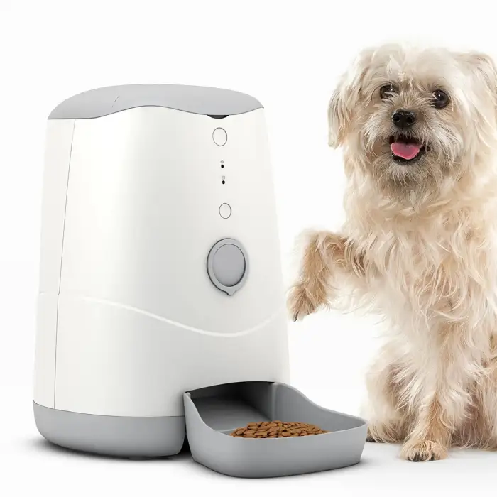 3.7L Modern Smart Pet Accessories Supplies  Wireless Control Manual & Remote Feeding Support Alexa and Google Assistant