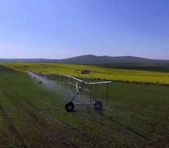 Automatic Intelligent Sprinkler Irrigation System Can Be Equipped With GPS Navigation System