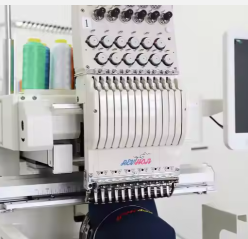 Computerized Embroidery Machine Industrial Sewing Machine