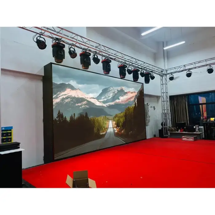 Security Monitoring Studios 3d LED Display Screen P2.5