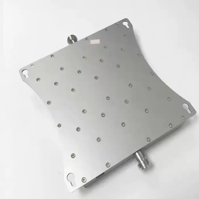 Network Booster 4G Mobile Signal Repeater - 3G, GSM, DCS, and 4G Signal Extender