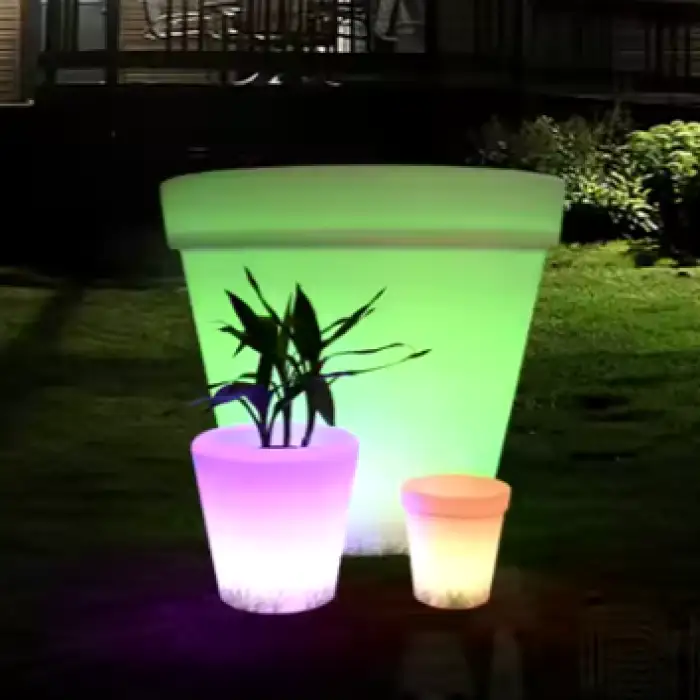 LED Smart Color Changing Solar Outdoor Illuminated Flower Pot Planters