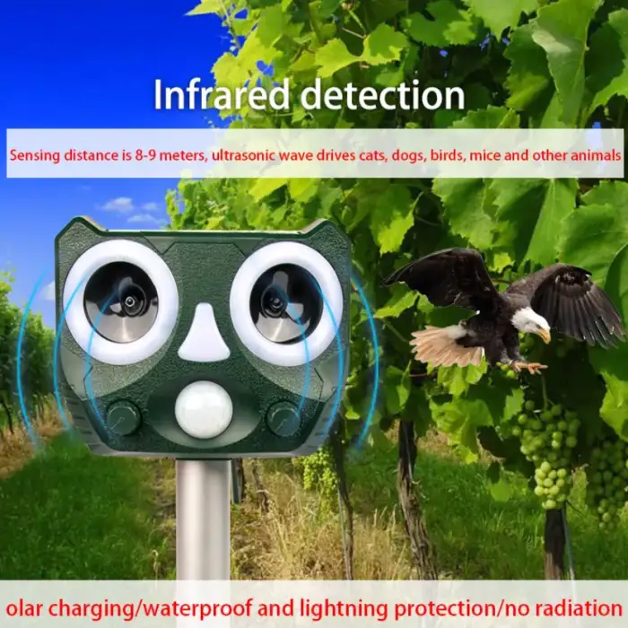 Outdoor Waterproof Eco-friendly Effective Ultrasonic Pest Repeller