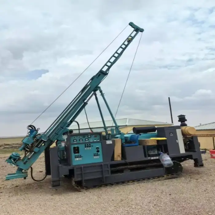 Fully hydraulic rope core drilling rig