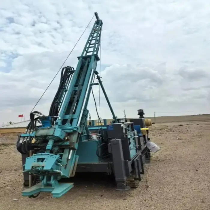 Fully hydraulic rope core drilling rig