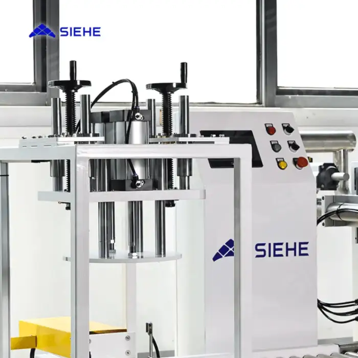 Double Head Chemical Liquid Filling Machine 110V or 220V 2000-4000 BPH Capacity