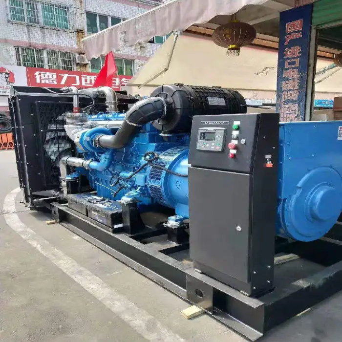 Silent Diesel Generator Sets with CCEC Engine (375-1000 kW)